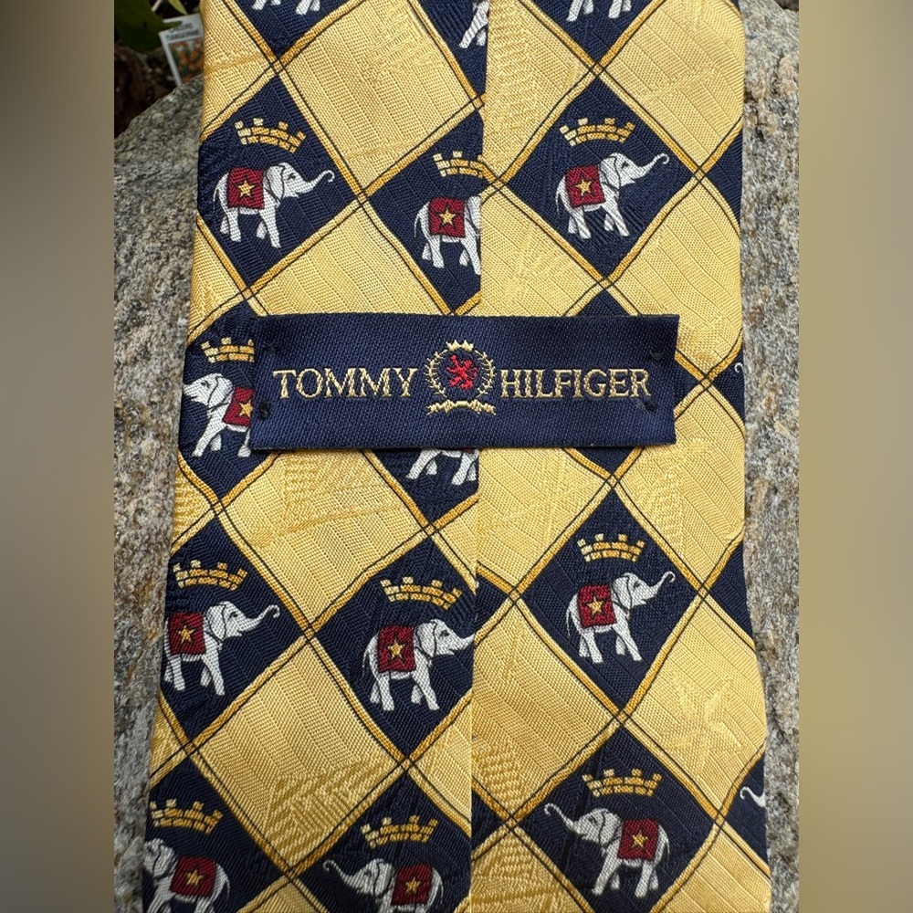 Tommy Hilfiger Yellow and Blue elephant Checkered silk Tie - Picture 3 of 6